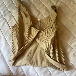 Tan crop top | Medium